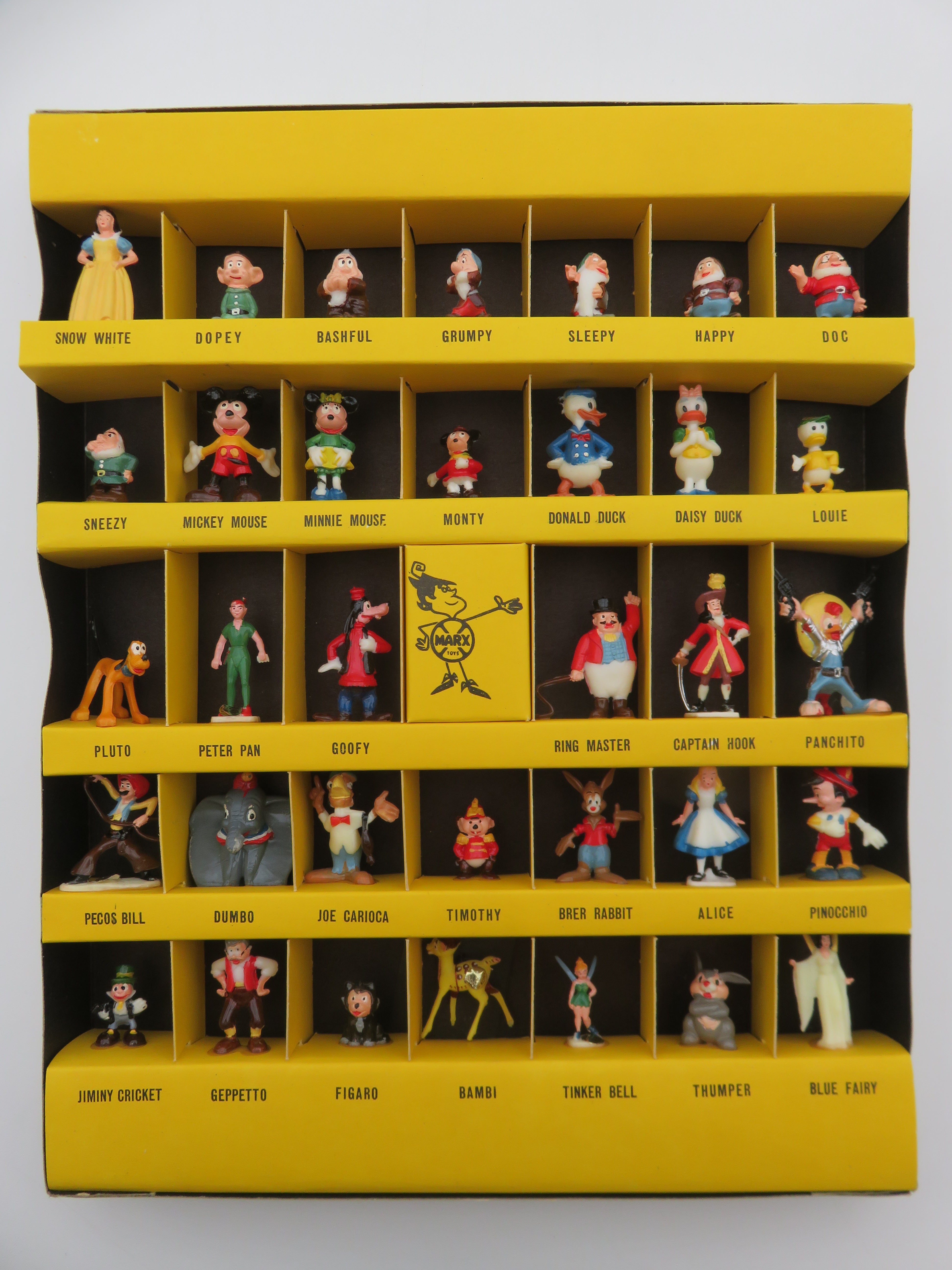 VINTAGE Disneykins 34 Figure Set & Original Box - Louis Marx & Co./Marx Toys (c. 1960s) Collectibles